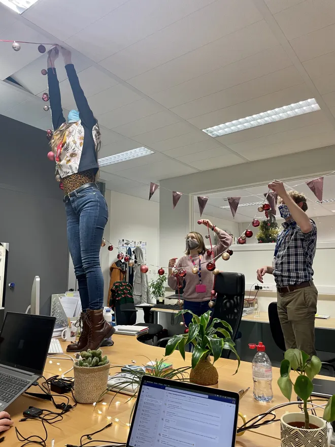 Christmas decoration office